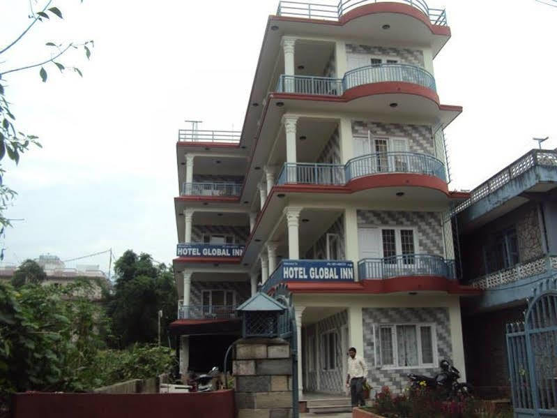 Hotel Global Inn Pokhara Bagian luar foto